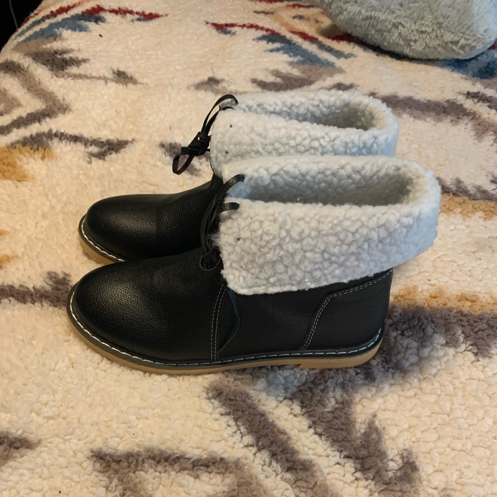 Fleece lined rain boots